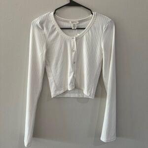 white long sleeve tee